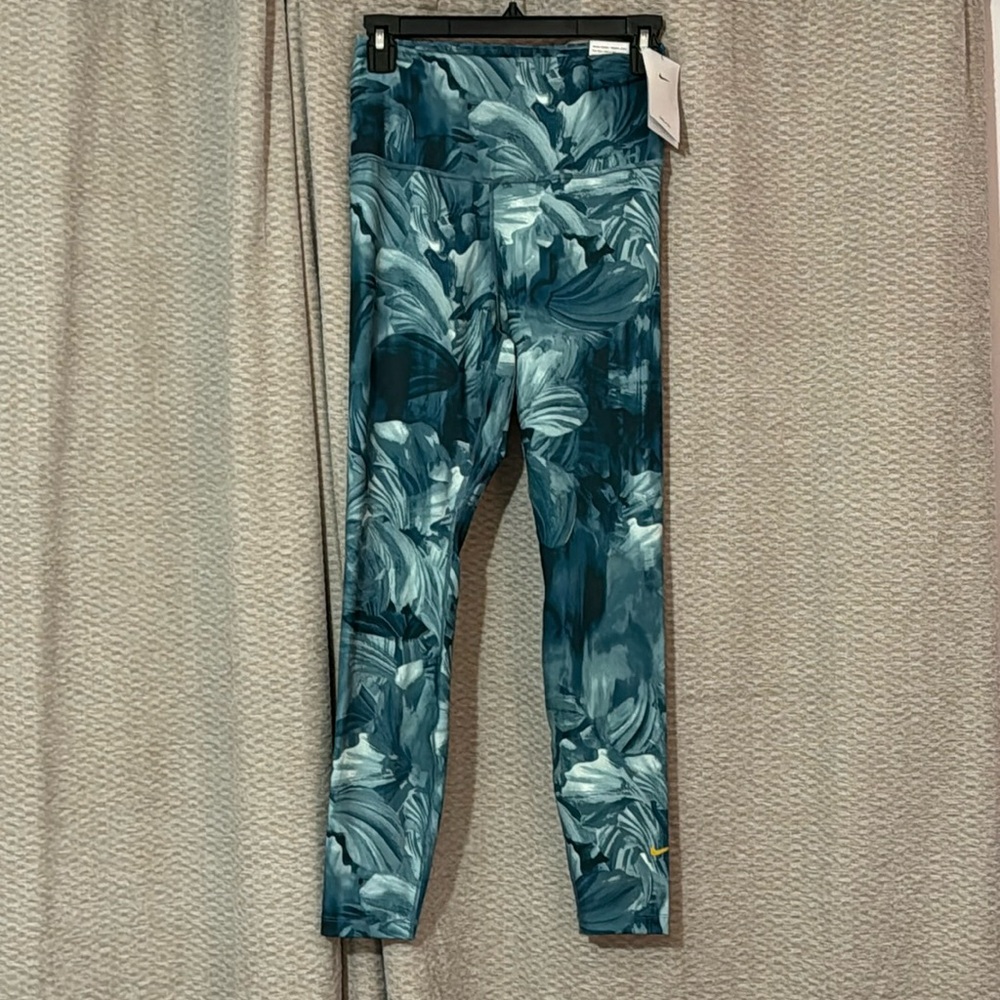 Nike 7/8 leggings